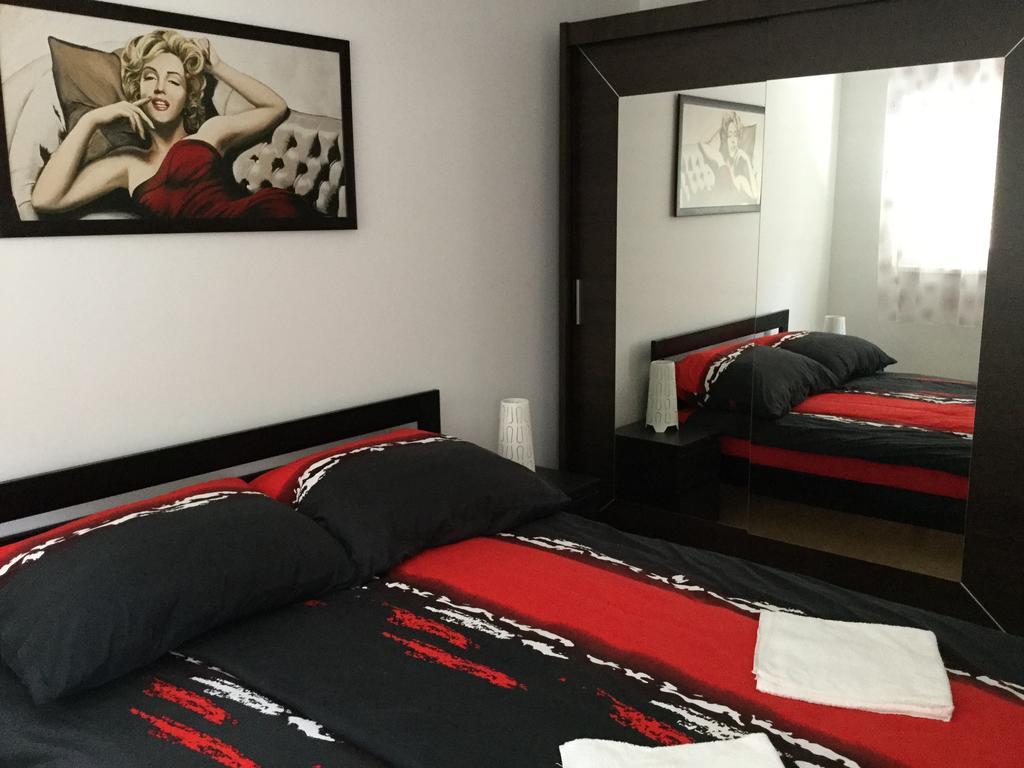 Adam'S Apartment And Free Parking ブダペスト エクステリア 写真